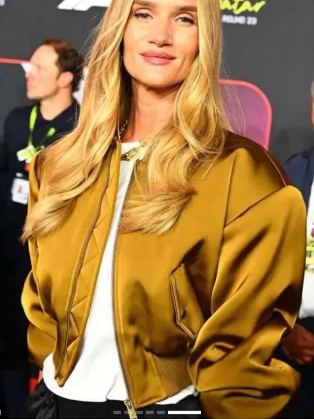 Helsa satin puff bomber Dijon